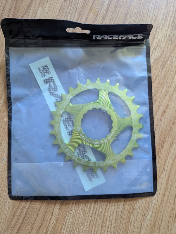 Race face Cinch 28t Chainring Green