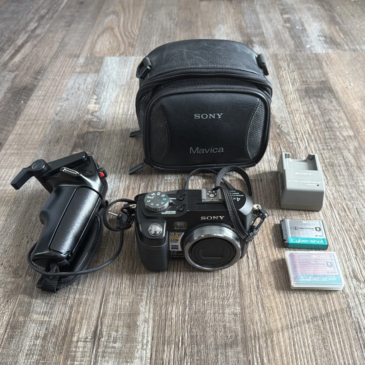 Preços baixos em Sony DSC V3 | eBay