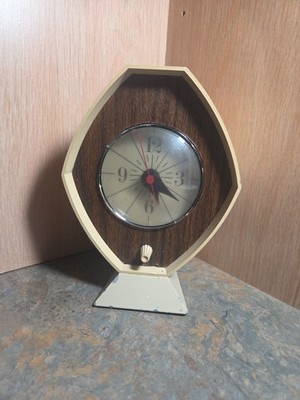Brown & Bigelow Modern Mid Century Art Deco Desk Clock Alarm Clock with Light