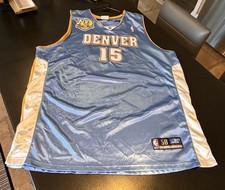 Carmelo Anthony Card and Memorabilia Guide 18