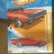 Hot Wheels 2012 New Models 1971 Plymouth Road Runner Red 1:64 Diecast Unopened