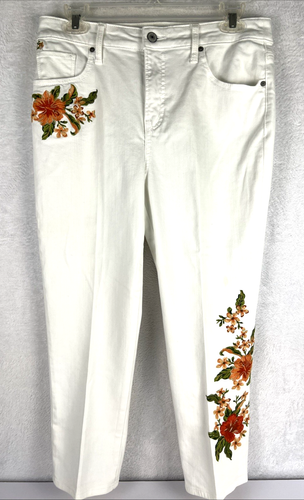 Chicos Jeans Size 0.5 - 6 White Denim Floral Embroid Girlfriend Slimming READ