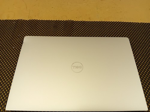 4K Touchscreen Dell XPS 13 9380. i7-8565U @ 1.8GHZ, 16GB Ram, 512GB SSD, Win 11 - Afbeelding 6 van 11