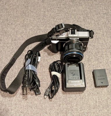 Olympus PEN E-PL1 12.3MP Digital Mirrorless Camera w/  M. Zuiko 14-42mm Lens!