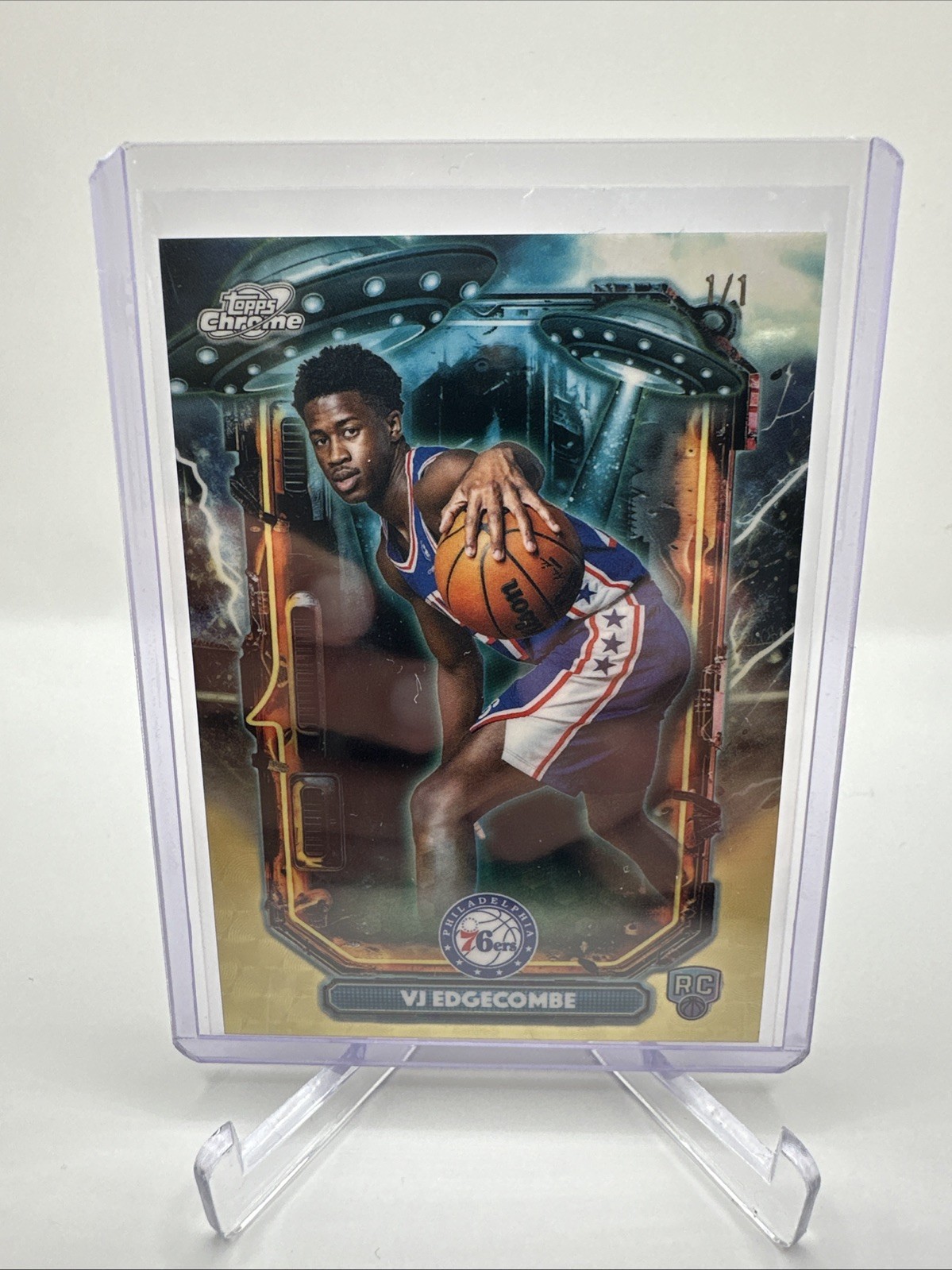 2025 Topps Chrome Cosmic VJ Edgecombe Extraterrestrial Rookie Superfractor 1/1 view 12