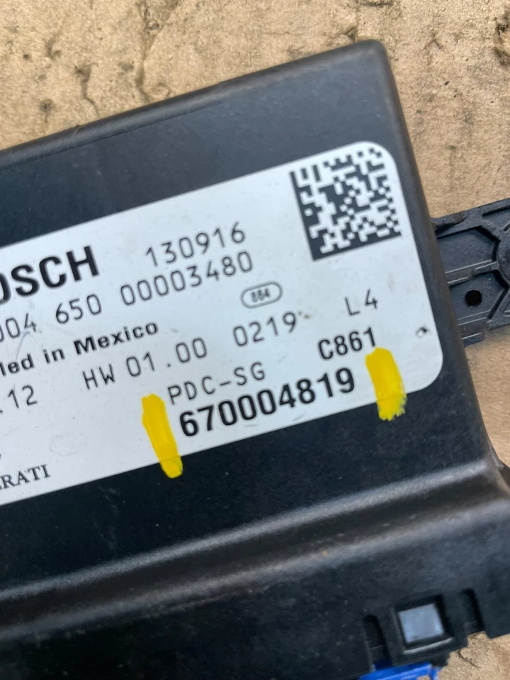 Control de sensor de asistencia de estacionamiento Maserati Ghibli Quattroporte 2014-2016 U1333 DG Foto 4 de 4