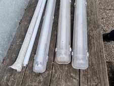 Feuchtraumlampe Kellerlampe Wannnenleuchte Tageslicht Hallenlampe L  ca 127 3+2