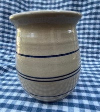 MARSHALL POTTERY ~ 5 1/2