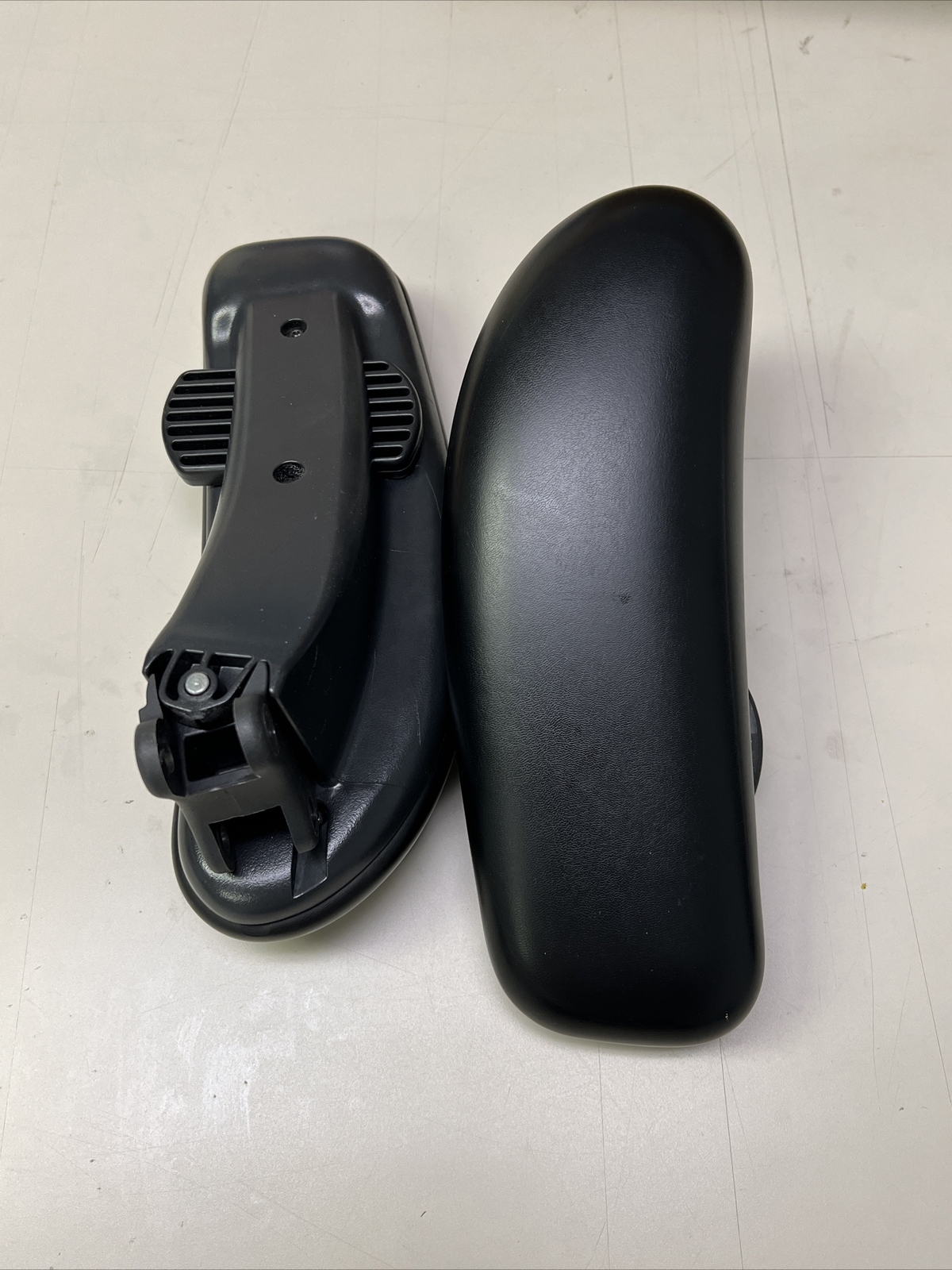 Humanscale Freedom Office Chair Cups & Gel Arm Pad, OLD VERSION