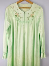 Vintage NWT Shadowline Nightgown with Embroidered Detail, Size Small, Mint Green