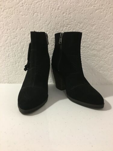 Lucky Brand Black Suede Leather Booties Side Zip Sz 5 - Picture 1 of 4