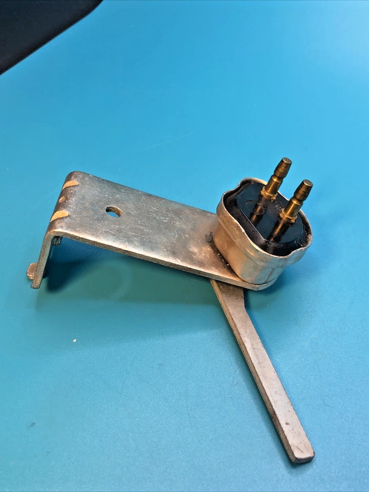 Interruptor de luz de freno para Pontiac Star Chief 1955-1957 HECHO EN EE. UU. Foto 2 de 4