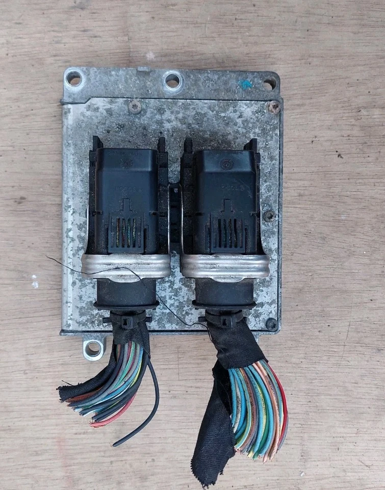 ✅UNITÀ DI CONTROLLO MOTORE SAAB 93. ECU MOTORE SAAB 9-3. Parte: 55353231 - Immagine 4 di 4