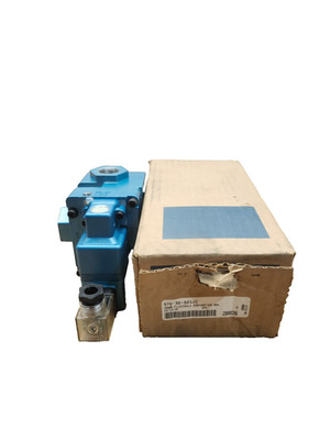 NEW IN BOX MAC Solenoid Valve 3-Way Actuator 57D-32-521JC W/ 250B-521JC