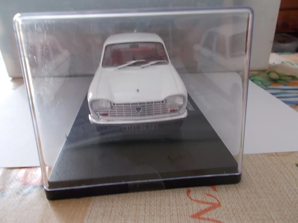 atlas sc1/24 peugeot 204 del 1968 - Immagine 4 di 4