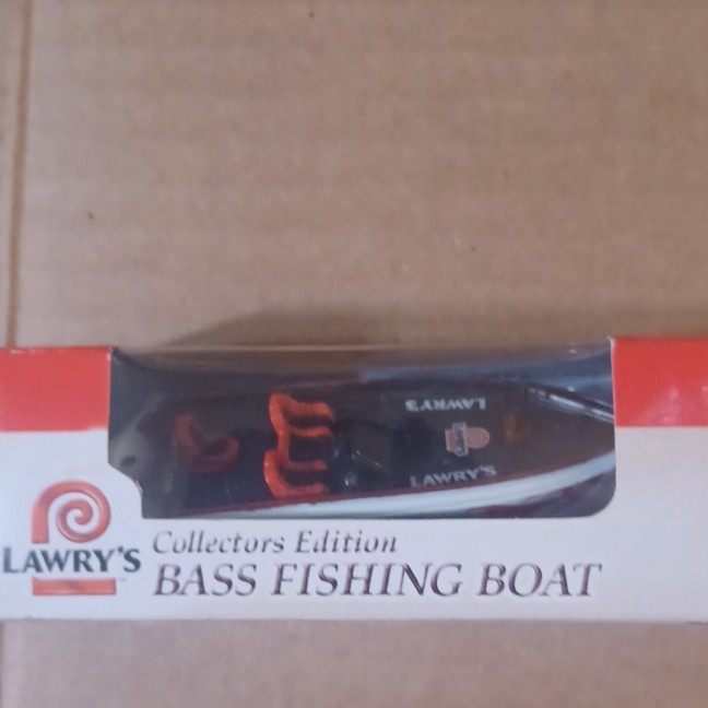 Lawry's Collectors Edition Bass Fishing Boat 1:64 Diecast Replica, Fishing