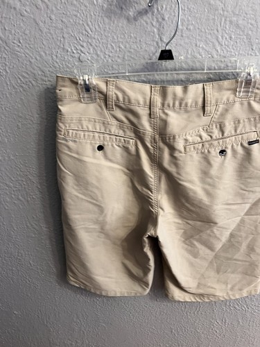 Hurley Youth Hybrid Shorts Boys Size 18 Beige - Picture 4 of 6