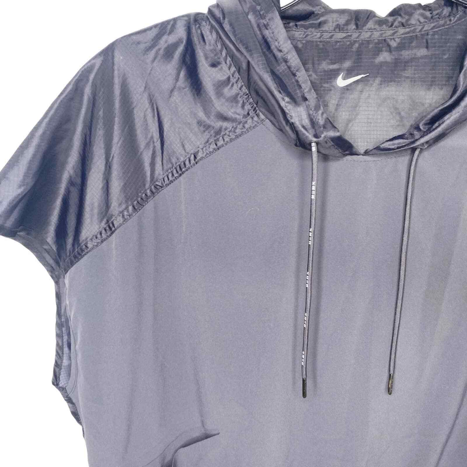 Nike lightweight pullover small black hooded d - image 3