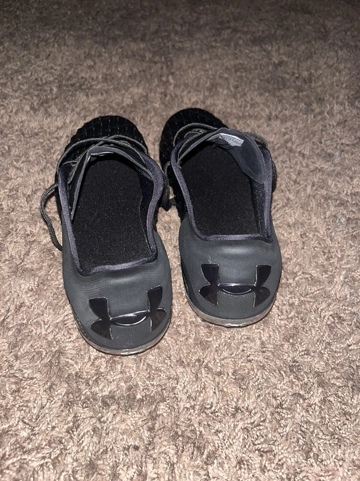 Nuevos botines de fútbol Under Armour Magnetico Elite 3 FG negros para hombre 9,5/mujer 11 Foto 4 de 4