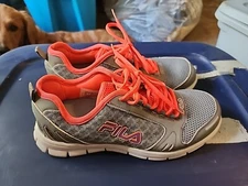 Fila Women’s Size 10 Athletic Shoes Orange Grey 5SR20349-019 Running Sneaker