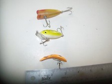 3 Different Knock-Off  Plastic Vintage Fishing Lures Marked Only Japan Nice !