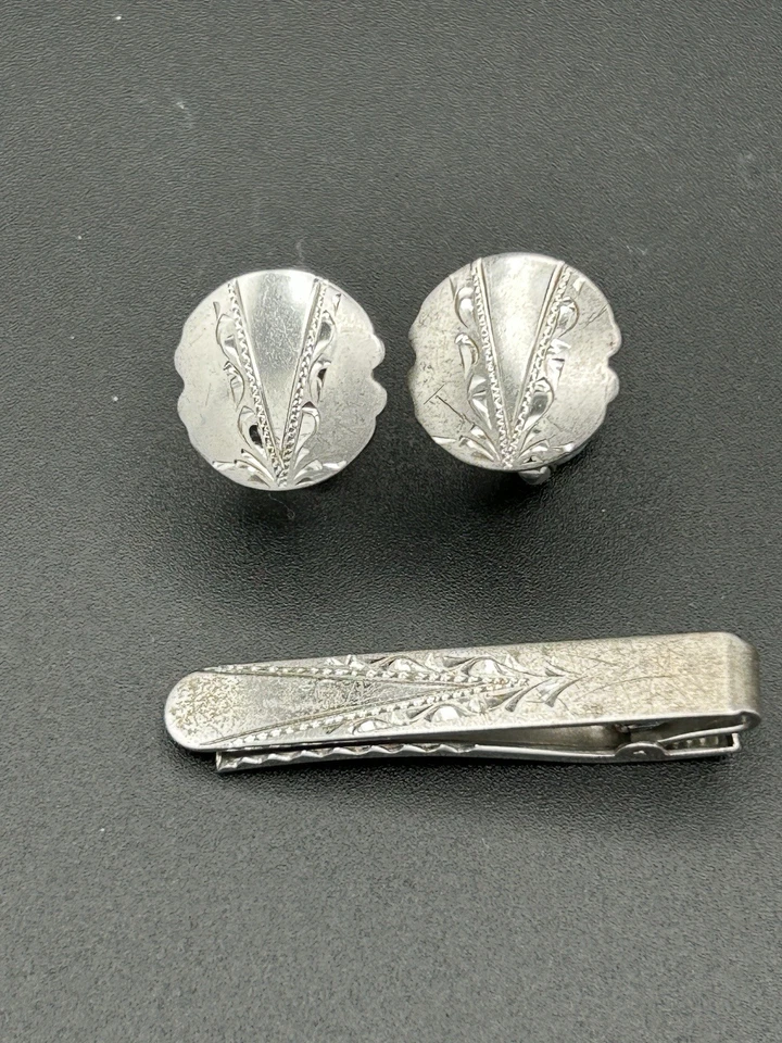 Juego de gemelos y clips de corbata vintage de plata de ley Marvel grabados años 60 Foto 3 de 4