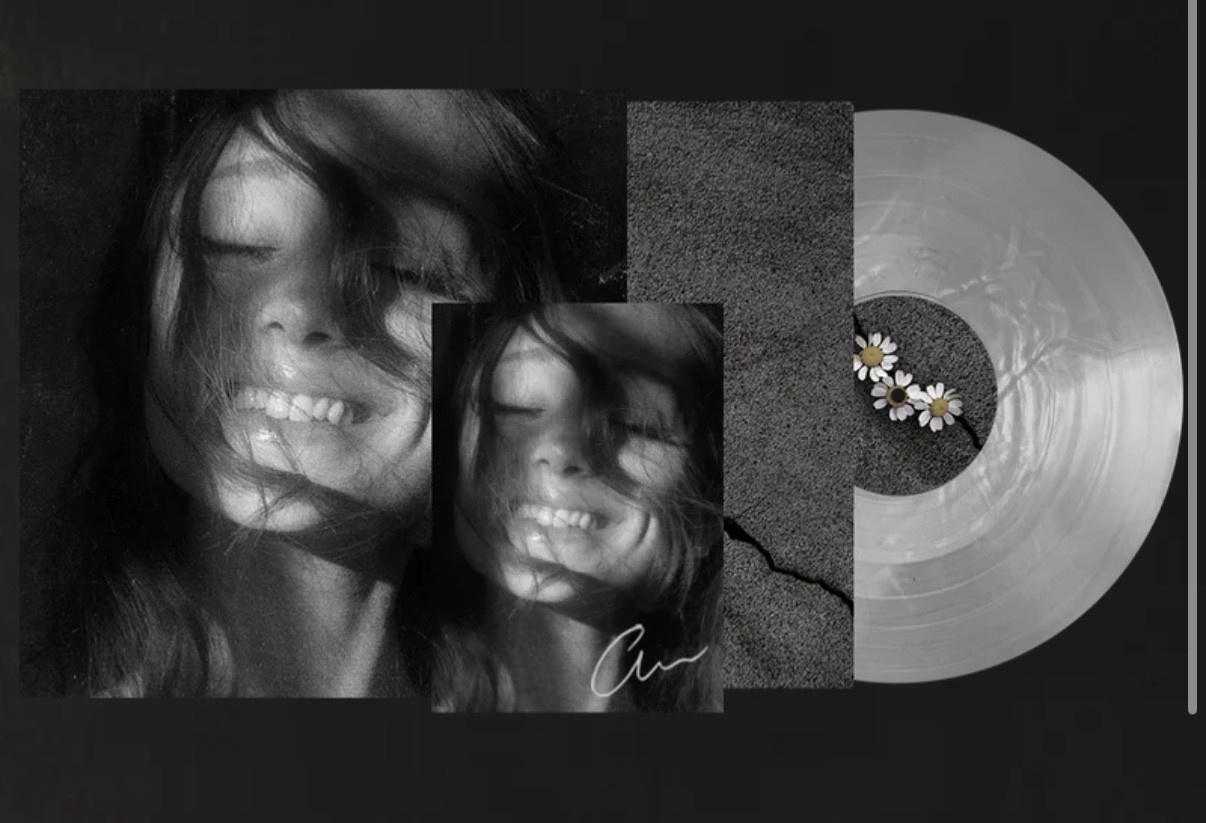 Petal Ariana Grande Translucent Pearly White SIGNED INSERT vinyl PRESALE SOLDOUT