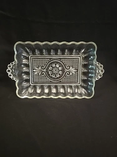 Pre-Owned Vintage Anchor Hocking Pressed Glass Relish Dish