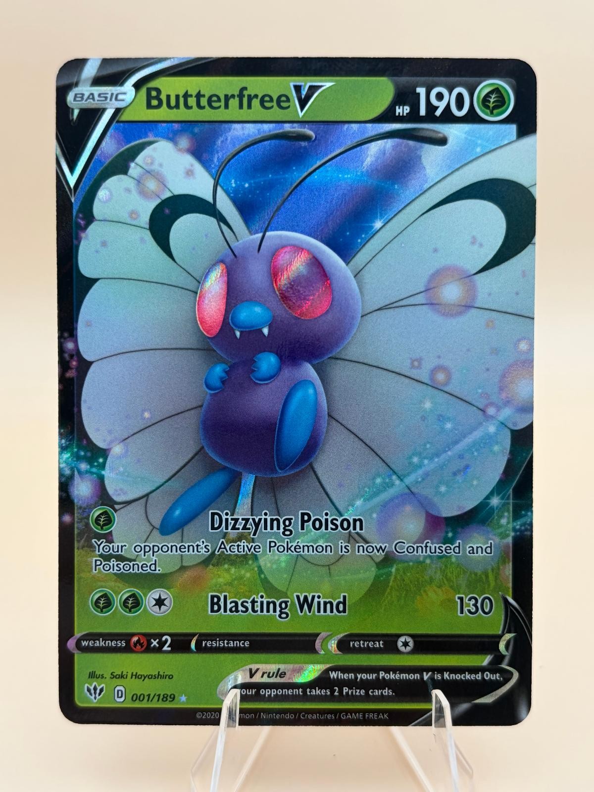 Butterfree V 001/189 Holo V Rare Darkness Ablaze Pokemon Near Mint