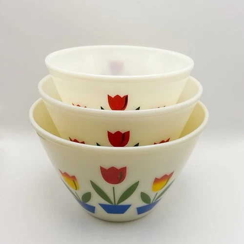 Vintage Fire King Milk Glass Tulip Nesting Mixing Bowls | Set of 3 | 1950's