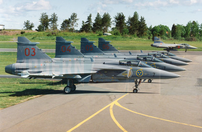 Saab JAS 39 Gripen Line Up - Schwedische Luftwaffe - Originalfoto