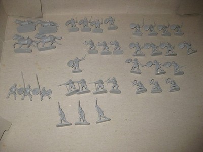 Conquistadores by Caesar Miniatures in 1/72 scale - Partial Set 32 of 39 figures
