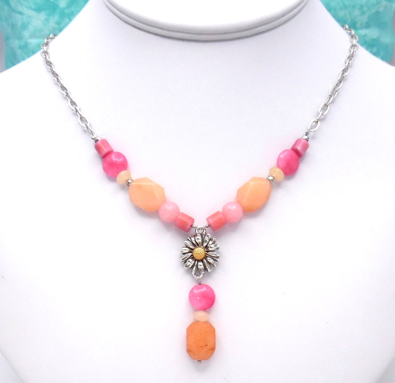 New Brighton Paradise Garden Tropical Flower Y Necklace $98 Jewelry with tag
