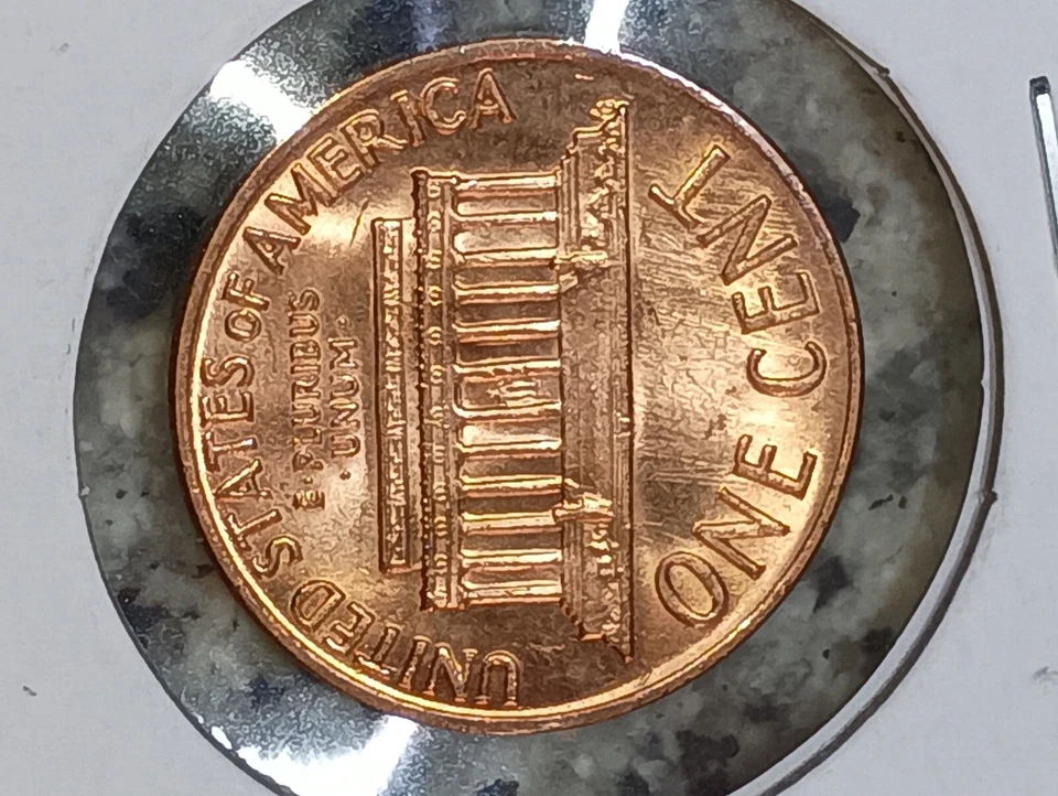 ERROR COIN RARE Double Die 1969-S Lincoln Memorial Penny - Image 2 of 4