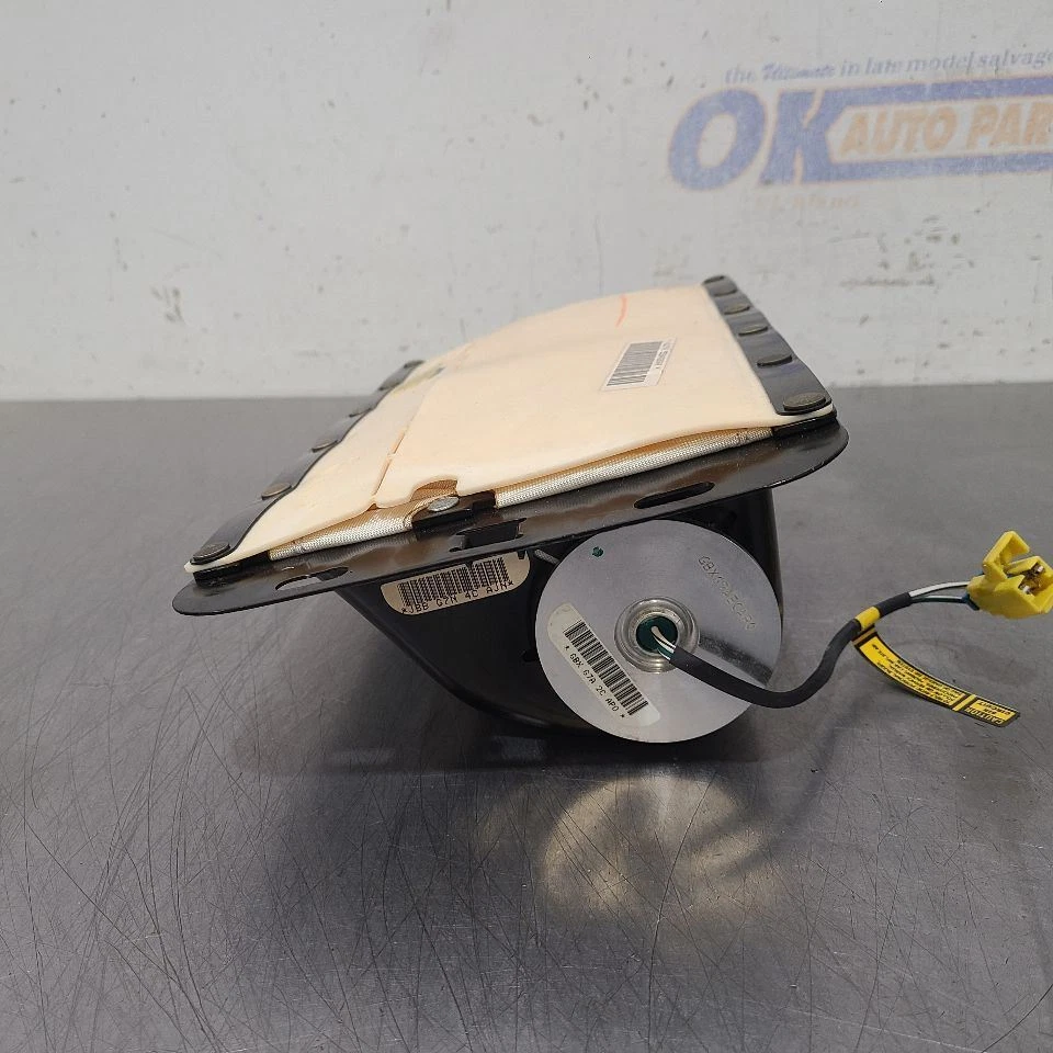 96 1996 BUICK ROADMASTER SEDAN  RIGHT PASSENGER DASH SRS Foto 4 de 4