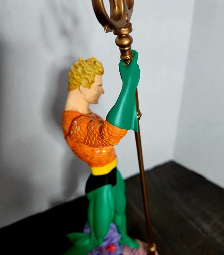 DC Direct Classic Aquaman Limited Edition Tim Bruckner 14" Statue, #1144 of 1200 - Picture 12 of 21