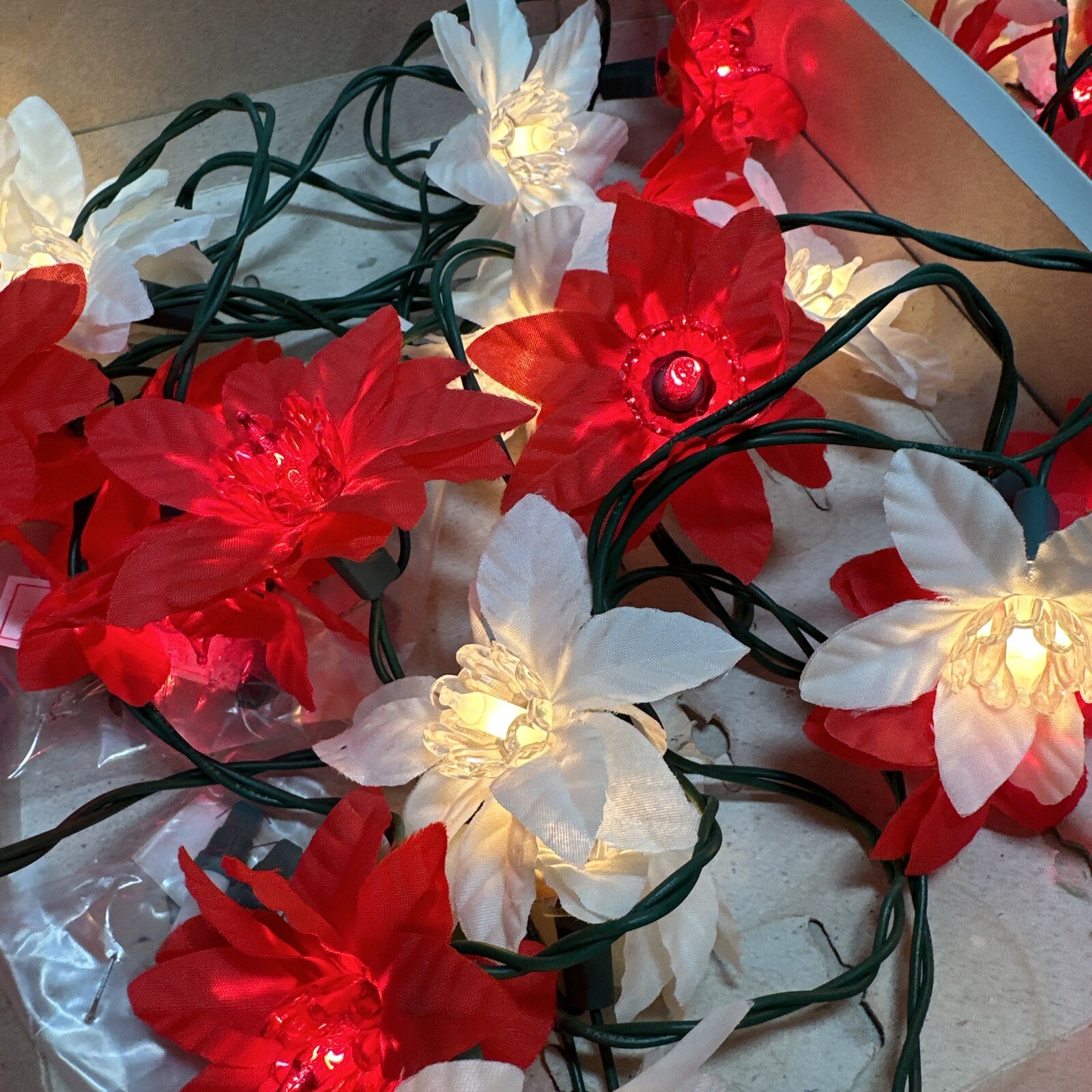 Vintage Poinsettia Christmas 2 Light Strands of 40 total lights