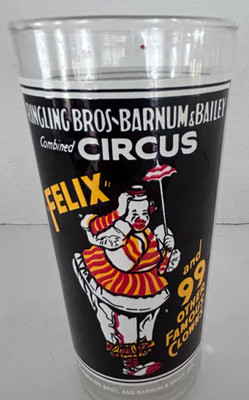 Felix & 99 Other Famous Clowns Ringling Bros. Barnum & Bailey 1975 Pepsi Glass