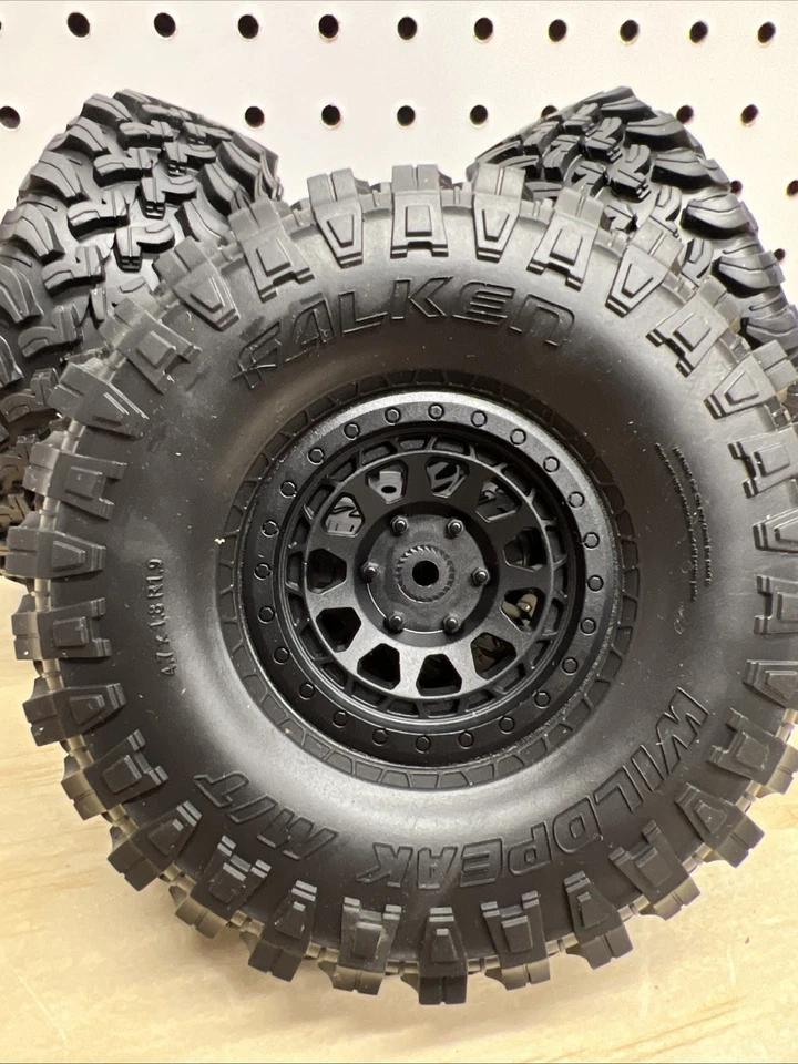 New Axial SCX10 III Basecamp Wheels and Tires Scx10.3 Hubs Rims Premounted - Image 2 of 4