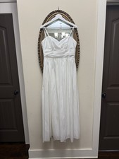 Wtoo by Watters Wedding Gown Size 10XL. Dress Is Already Dry Cleaned And Ready.