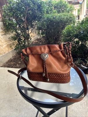 Palio Tan Soft Braided Leather Shoulder Bucket Bag Inside Pockets Snap Closure