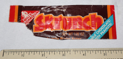 VTG Willy Wonka Skrunch Candy Bar Wrapper 1981 1980s Chocolate 1.05 oz RARE HTF