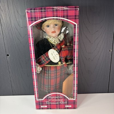 Vintage Puppe The Leonardo Collection Porzellanpuppe ''The Piper'' Scottish Tartan