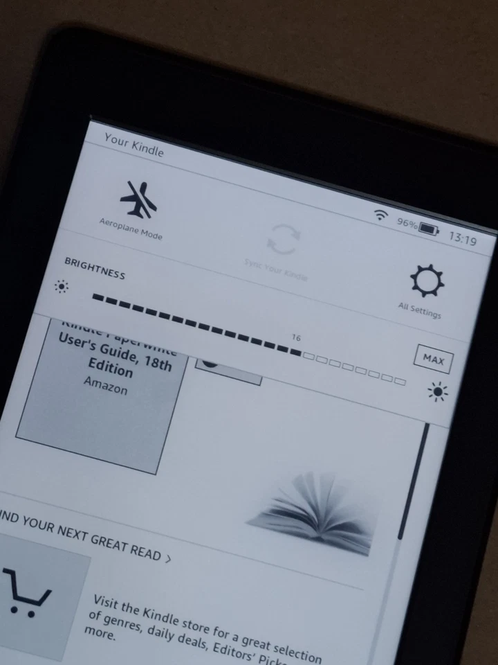 Amazon Kindle Paperwhite 6th Generation 4GB Wi-Fi 6 inch Black No ADS 04VF - Image 3 of 4