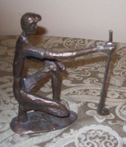 Bronze Sculpture of Golfer Lining up a Putt .Vintage - Bild 8 von 9