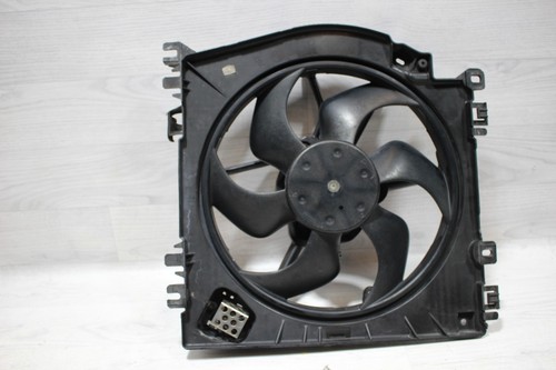 Lüftermotor Kühlerlüfter 8200688375 Renault Clio III Bj,07