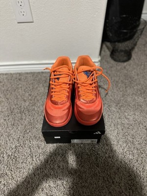 PUMA Lámelos Men's Size 9 Basketball Shoes Orange