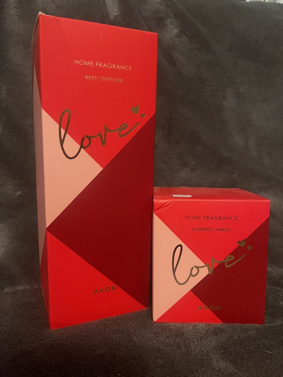 Avon Love Set Red Diffuser Candle Burns for up to 30 hours
