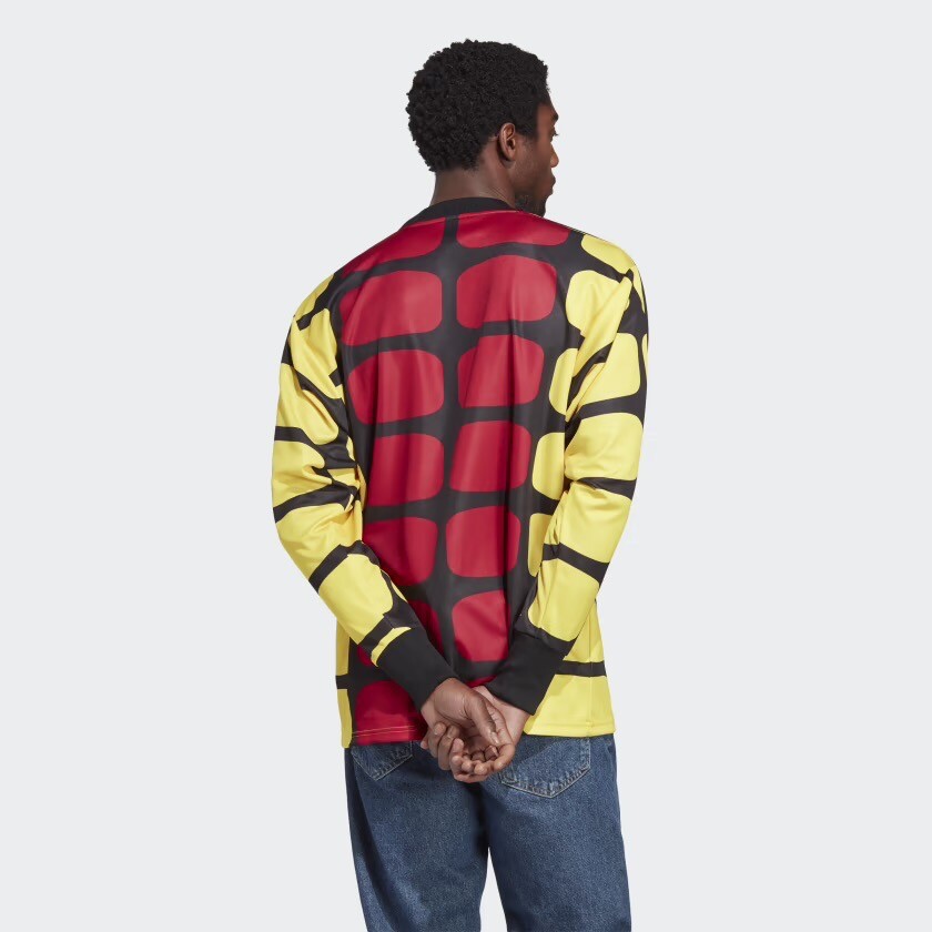 Size L- Adidas Men's FC Bayern ICON Goalkeeper Jersey, Black