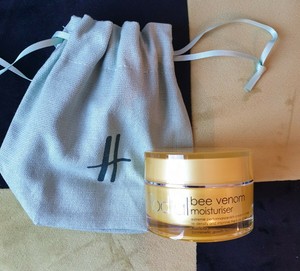 rodial bee venom moisturiser 15ml